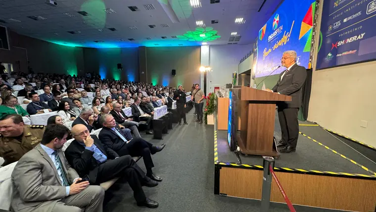 Plateia em evento empresarial